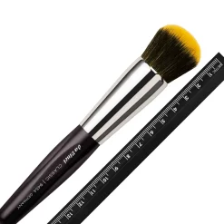 Online Foundationpinsel