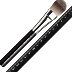 Outlet Foundationpinsel