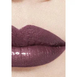 Hot DER GLÄNZENDE FLUID-LIPPENSTIFT MIT LANGEM HALT Lippenstifte