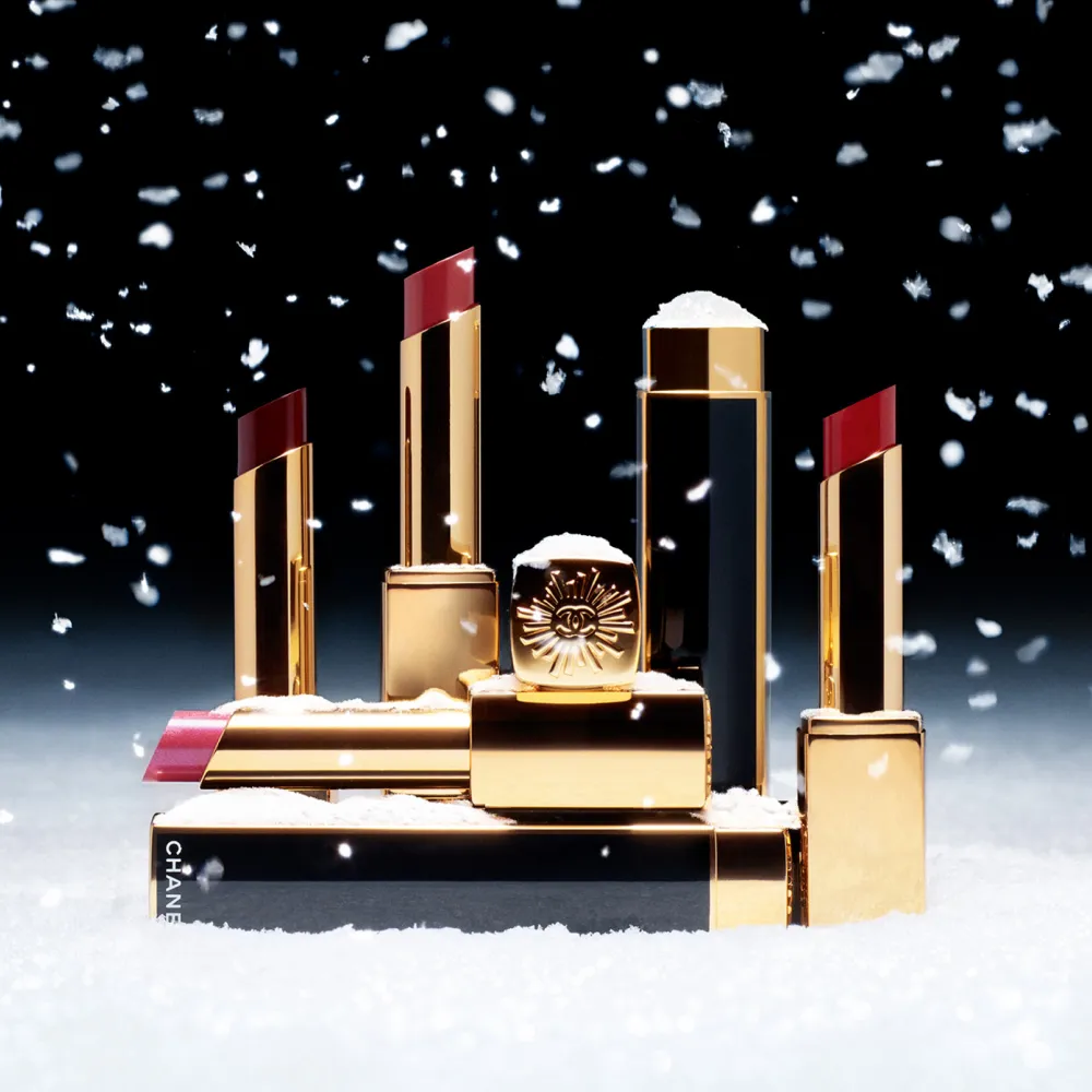 Clearance FARBINTENSIVER LIPPENSTIFT. KONZENTRIERTE LEUCHTKRAFT UND PFLEGE. REFILLABLE Lippenstifte