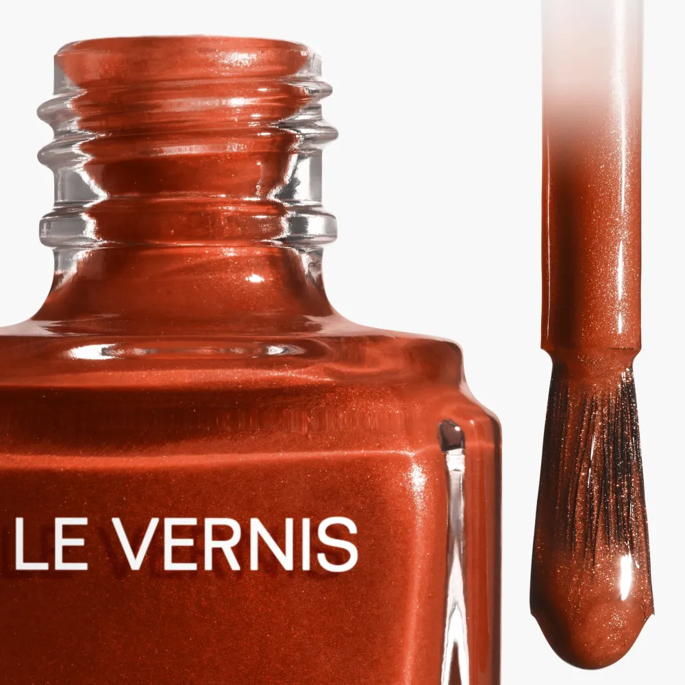 Hot LANGANHALTEND Nagellack